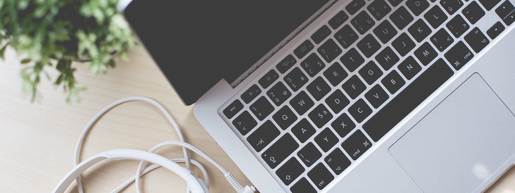 Contact XOmisse - web design and development services